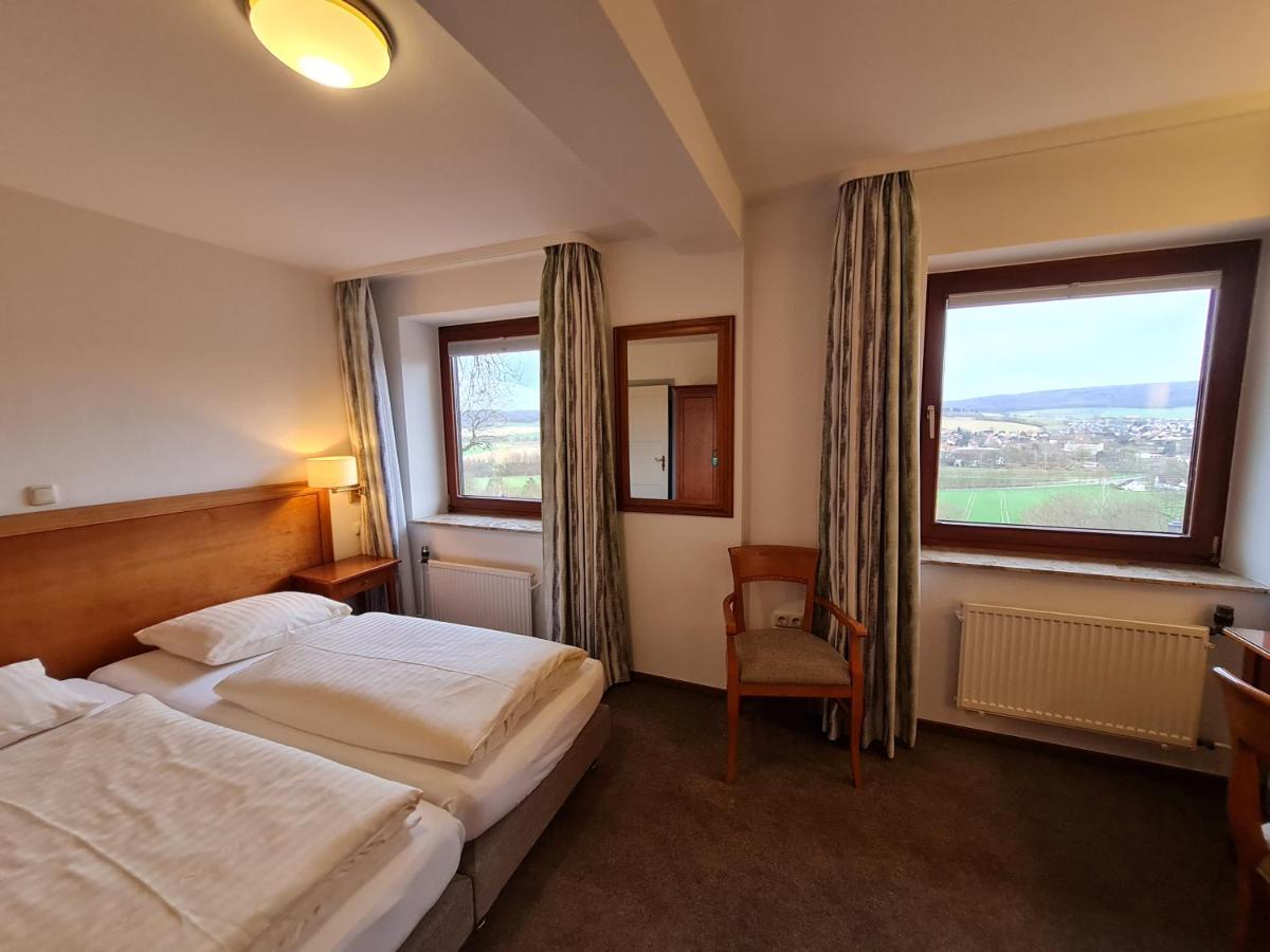 Hotel Waldquelle - Baumhaushotel 艾珍 外观 照片