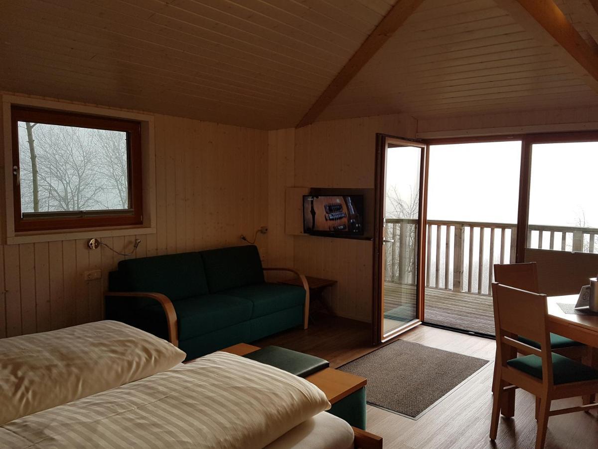 Hotel Waldquelle - Baumhaushotel 艾珍 外观 照片